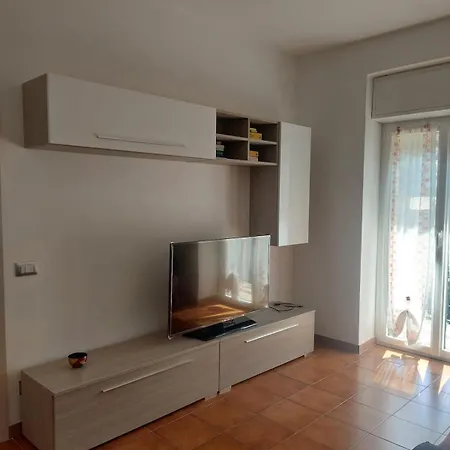 Ca' Remi - For Your In Apartamento Latte
